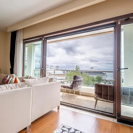 Bosphorus View - Location - 3 Bedrooms - 2 Bathrooms شقة