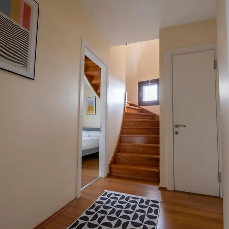 Bosphorus View - Location - 3 Bedrooms - 2 Bathrooms * איסטמבול