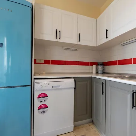 Bosphorus View - Location - 3 Bedrooms - 2 Bathrooms * איסטמבול