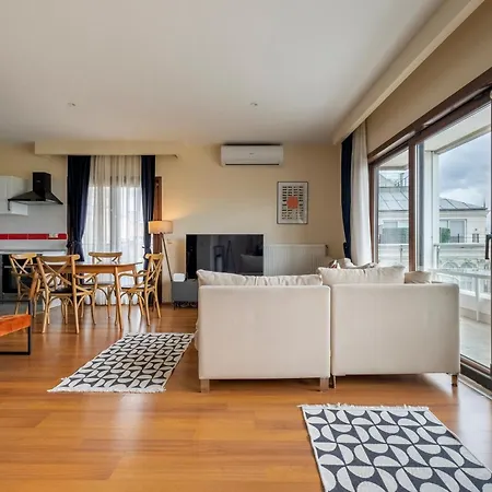 Bosphorus View - Location - 3 Bedrooms - 2 Bathrooms דירה *