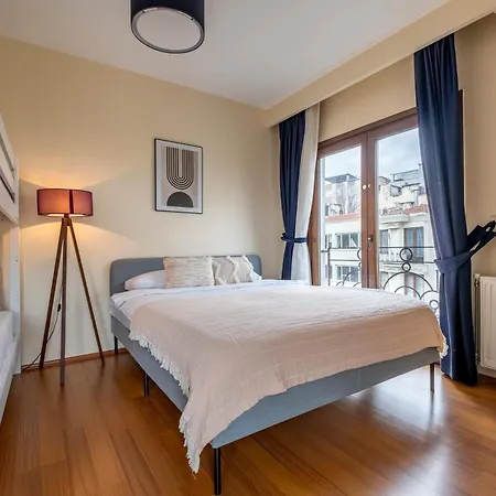 Bosphorus View - Location - 3 Bedrooms - 2 Bathrooms דירה *