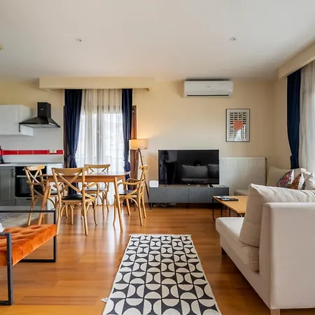 Apartment Bosphorus View - Location - 3 Bedrooms - 2 Bathrooms *