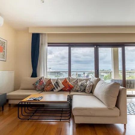 Bosphorus View - Location - 3 Bedrooms - 2 Bathrooms Istanbul